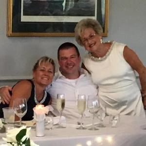 Meet your Posher, Suzanne